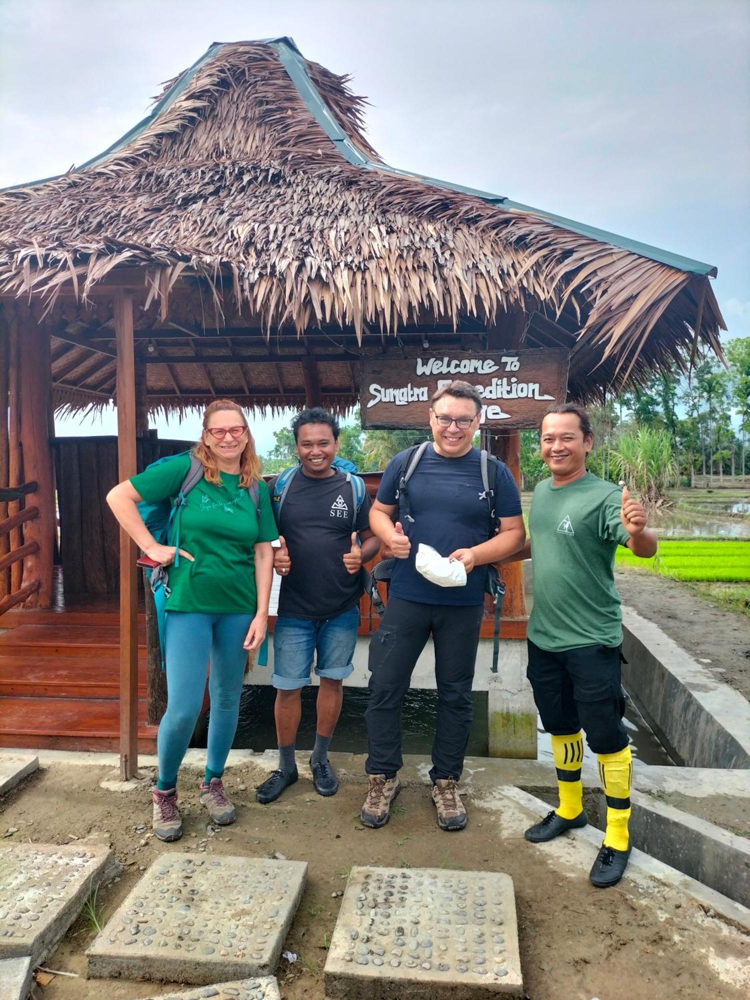 Sumatra Expedition Lodge 부킷 라왕 외부 사진